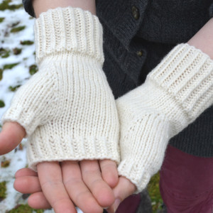 Midwinter Stroll Mitts
