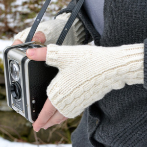 Midwinter Stroll Mitts