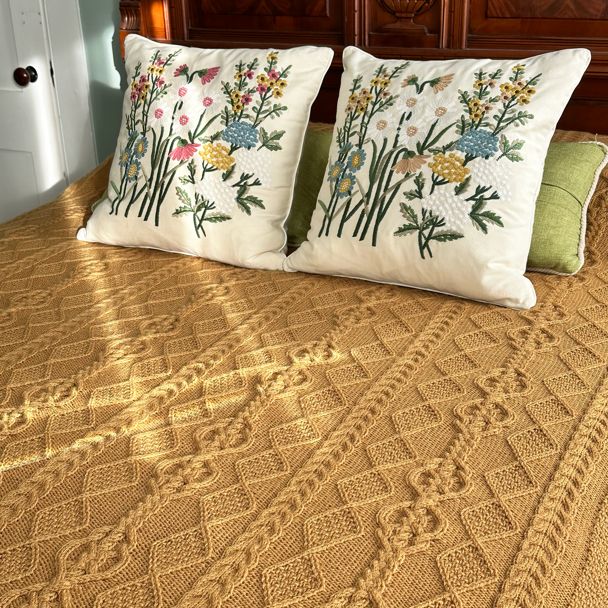 Lochmoor Throw