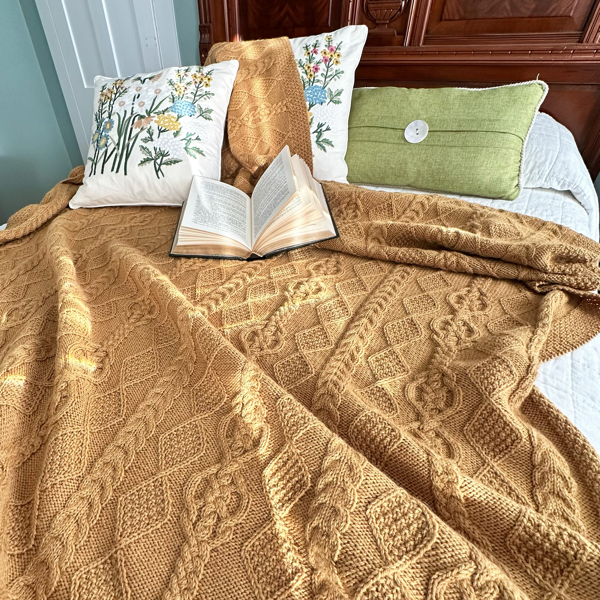 Lochmoor Throw