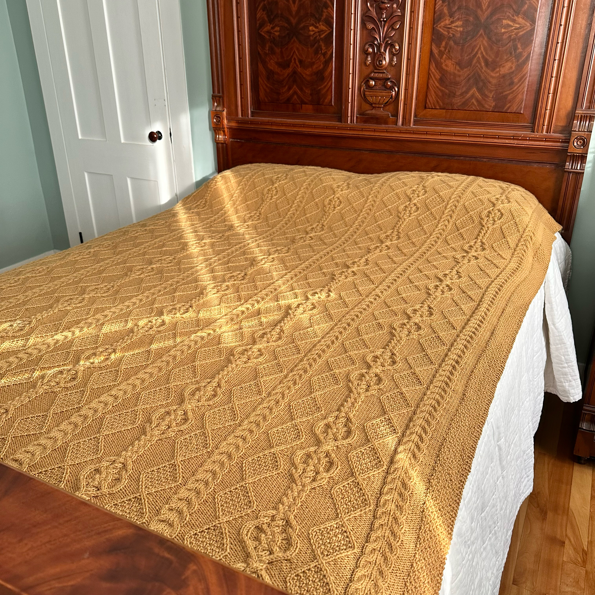 Lochmoor Throw
