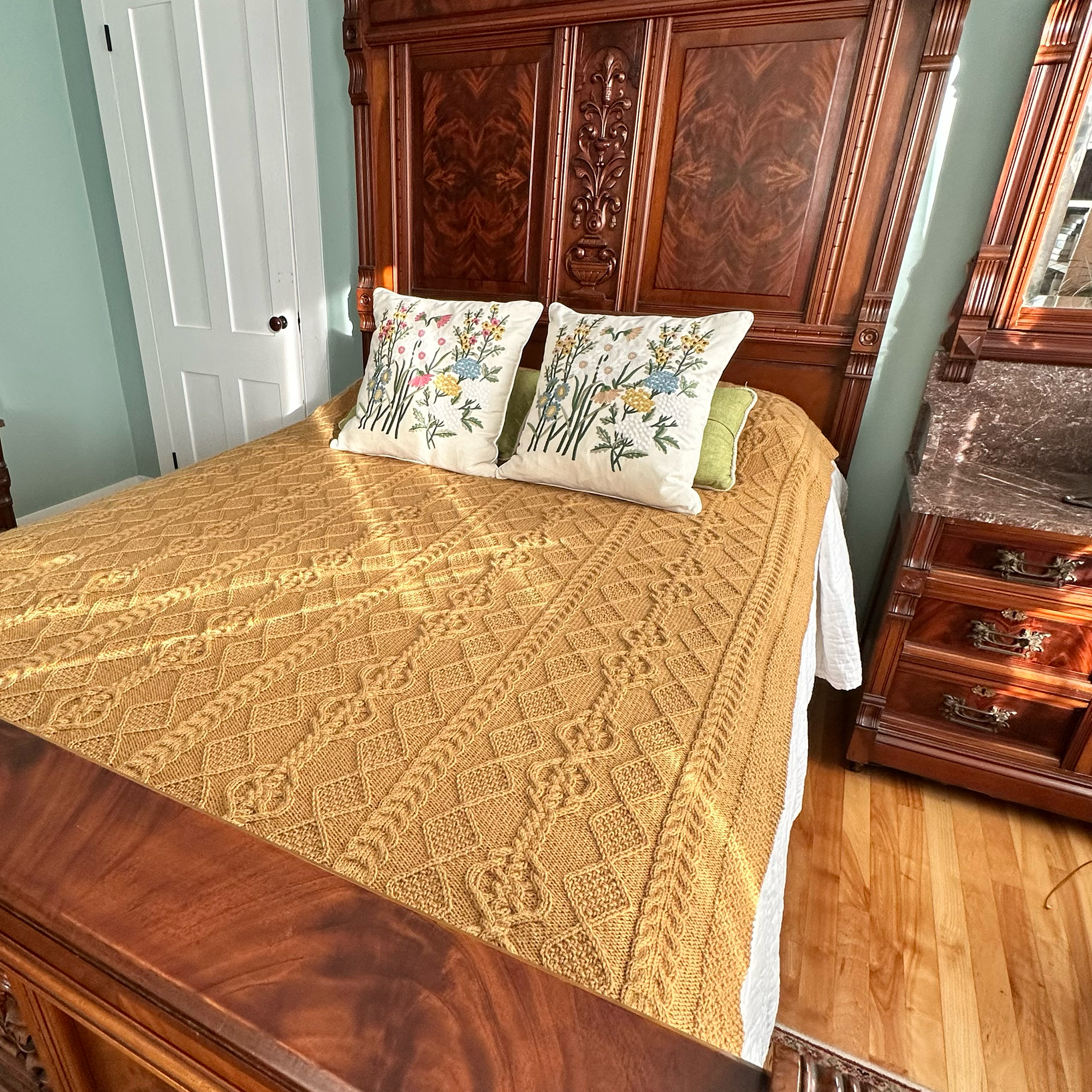 Lochmoor Throw